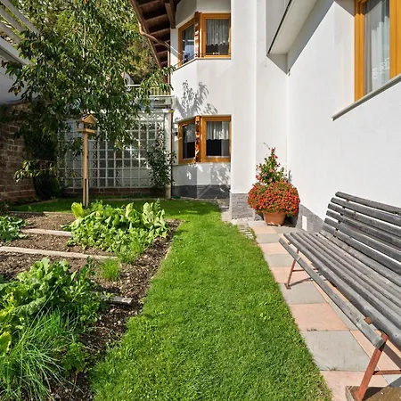 Daire In Near Lift *